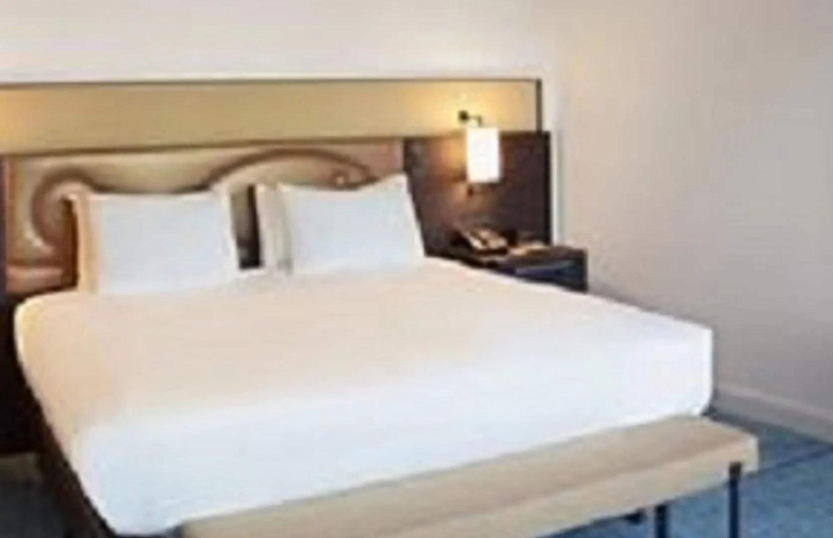 Hilton Brussels Grand Place 4*,