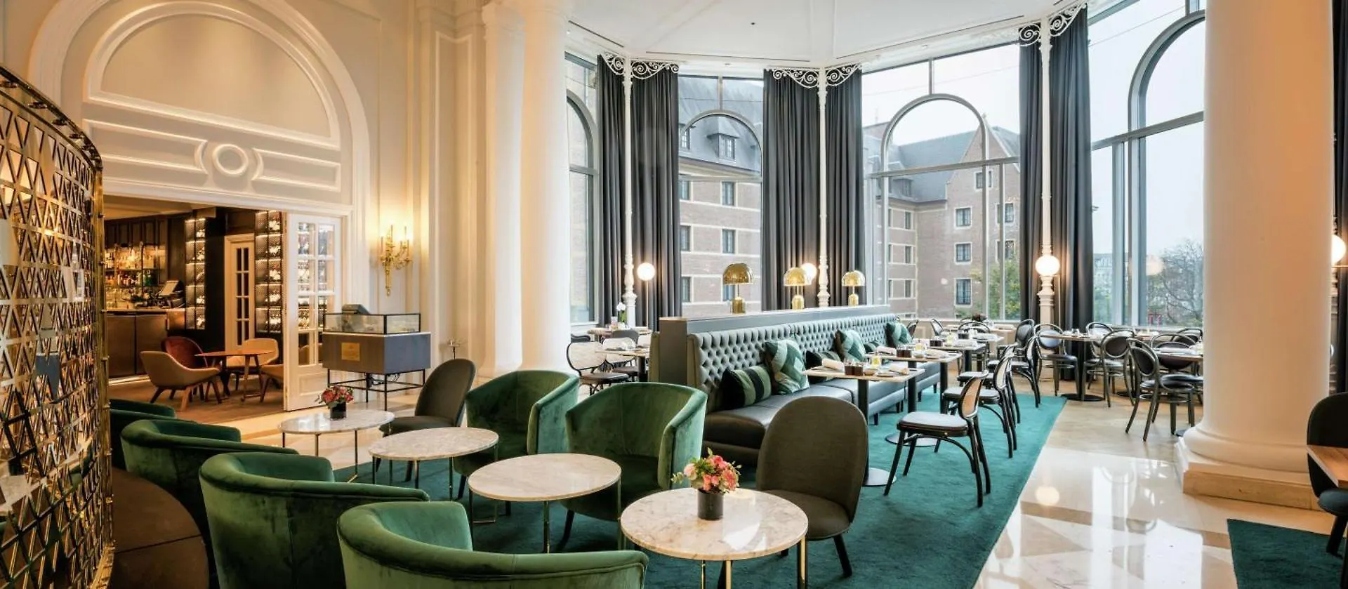 **** Hotel Hilton Brussels Grand Place Bélgica